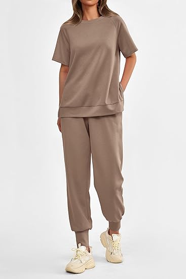 ChicBeautyy 2025 Women's 2 Piece Outfit Tracksuits Casual Tops High Waisted Sweatpants Set